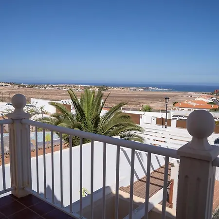 Golf Afortunada Villa *